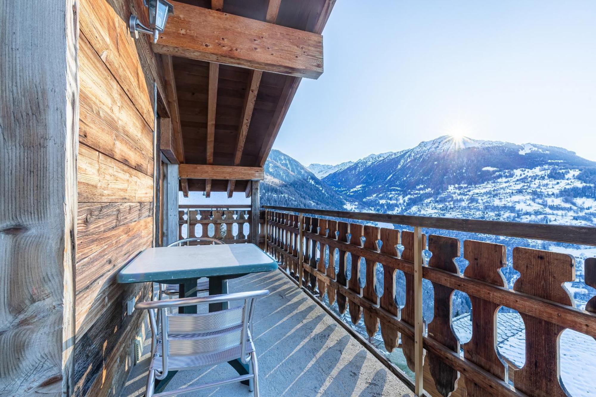 Balcons Du Soleil Sunny & Mountain Apartments By Alpvision Residences Veysonnaz Exterior photo