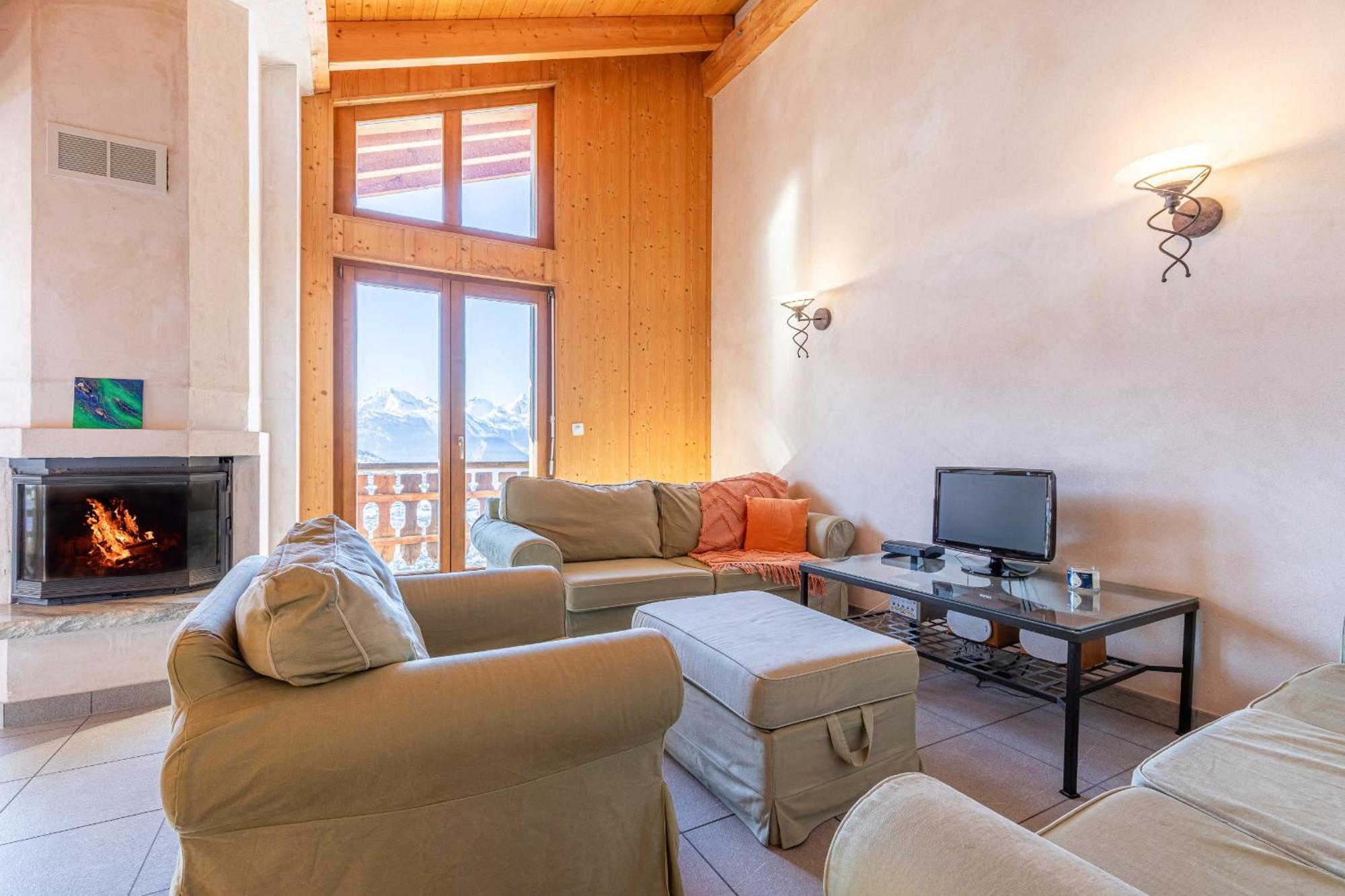 Balcons Du Soleil Sunny & Mountain Apartments By Alpvision Residences Veysonnaz Exterior photo
